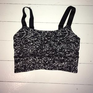Lululemon sports bra